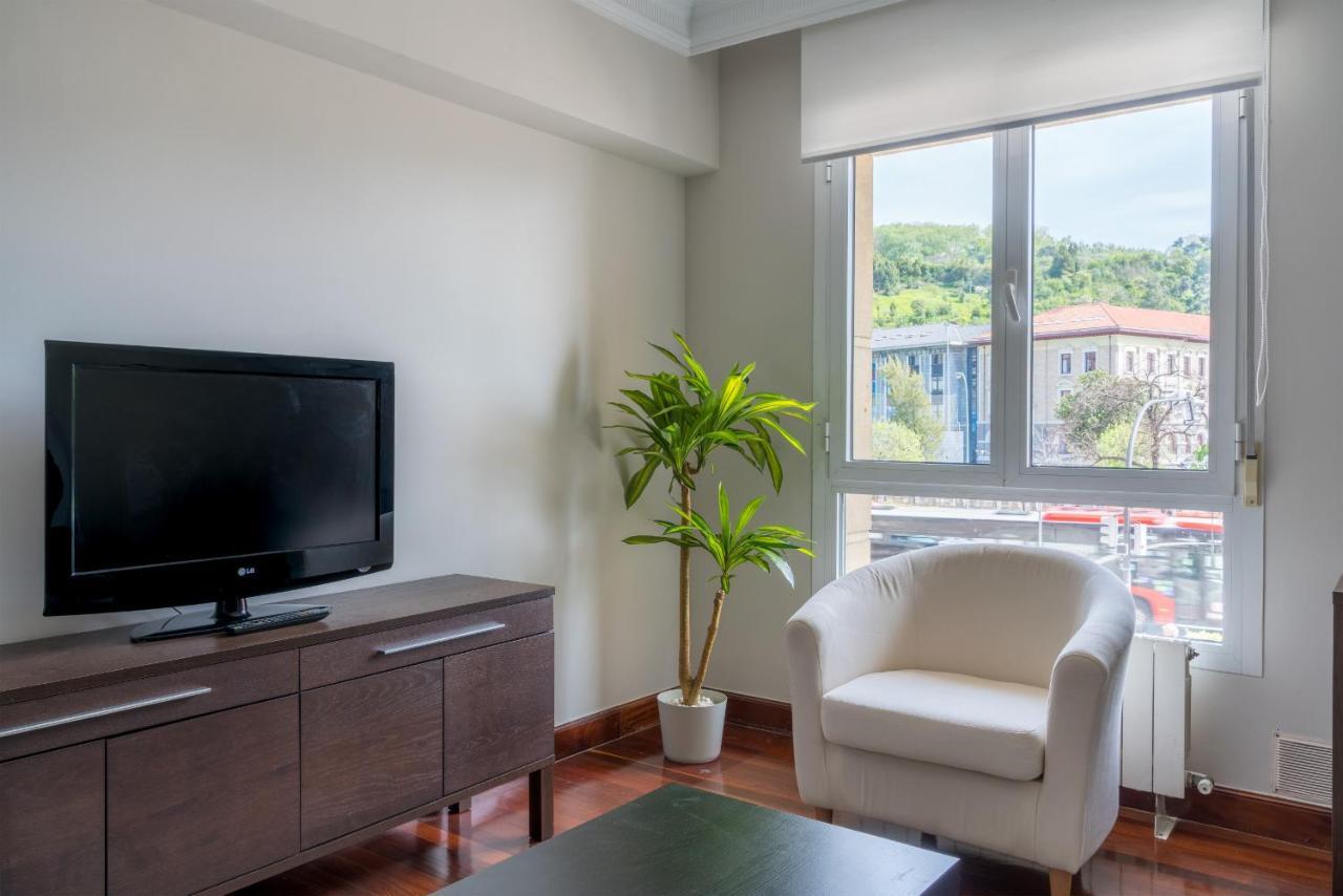 Zubia Apartment By People Rentals ビルバオ エクステリア 写真