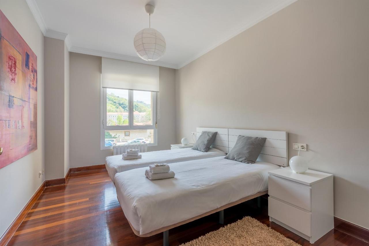 Zubia Apartment By People Rentals ビルバオ エクステリア 写真